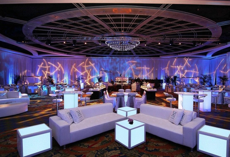 wsi imageoptim GEVME reasons to rent event furniture 00 768x524
