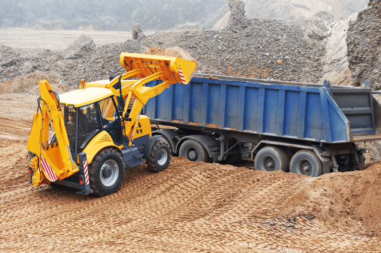 tipper truck vehicle hire keyway bristol swindon gloucester cheltenham min 768x511