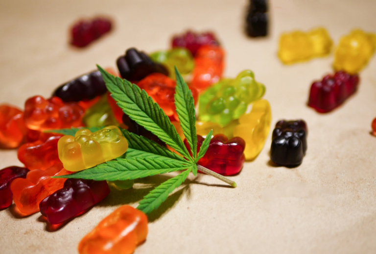 CBD Gummies min 768x518