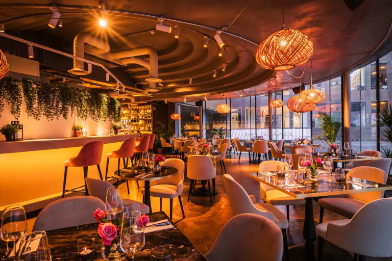 1b5d0143b4baf7a5ae961e8b7d9e74ee 768x512