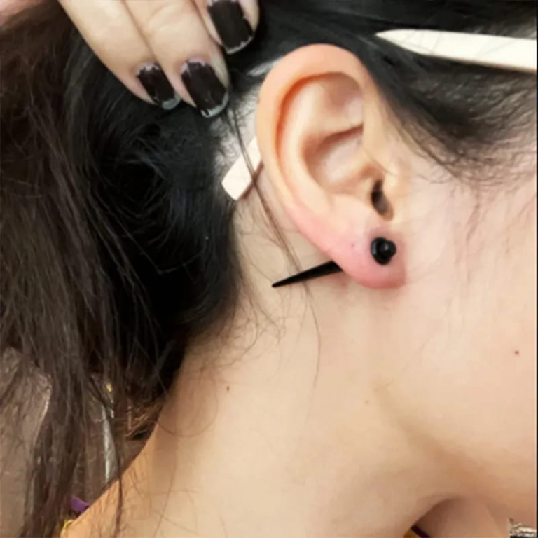 ear gauges 1 768x768