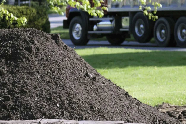 Crownhill Topsoil 11zon 768x512